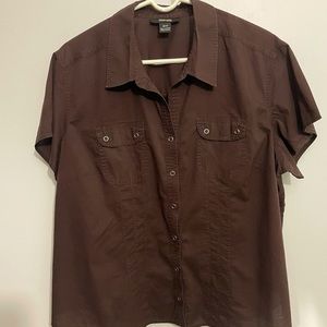 Style & Co Woman’s 18W Brown Short Sleeve Snap Down Shirt Blouse
